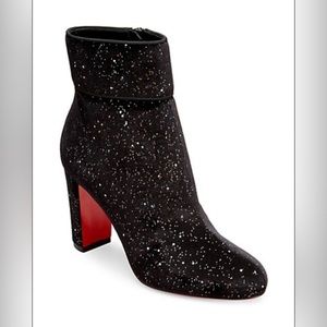 Christian Louboutin
Moulamax Glitter Velvet Ankle Boots